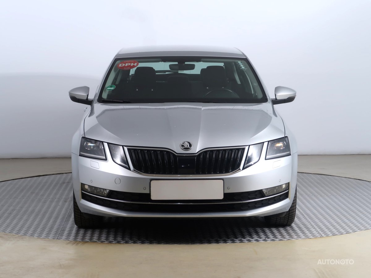Škoda Octavia, 2018 - pohled č. 2
