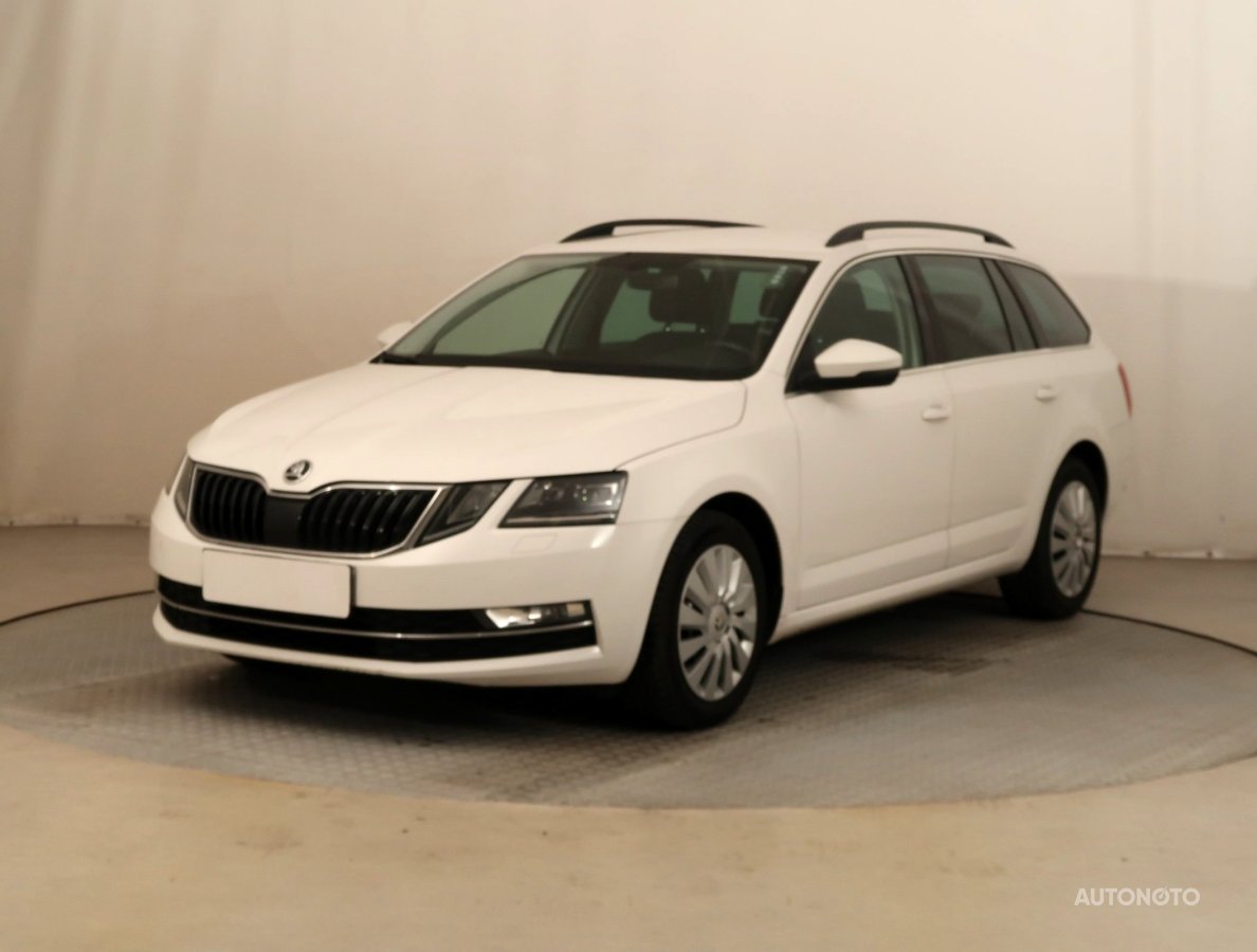 Škoda Octavia, 2017 - pohled č. 3