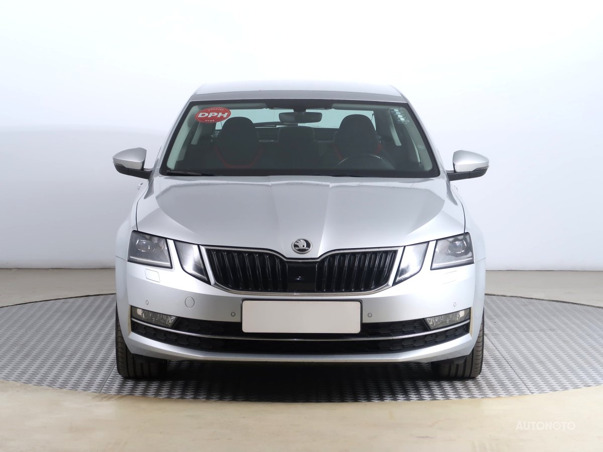 Škoda Octavia, 2018 - pohled č. 2