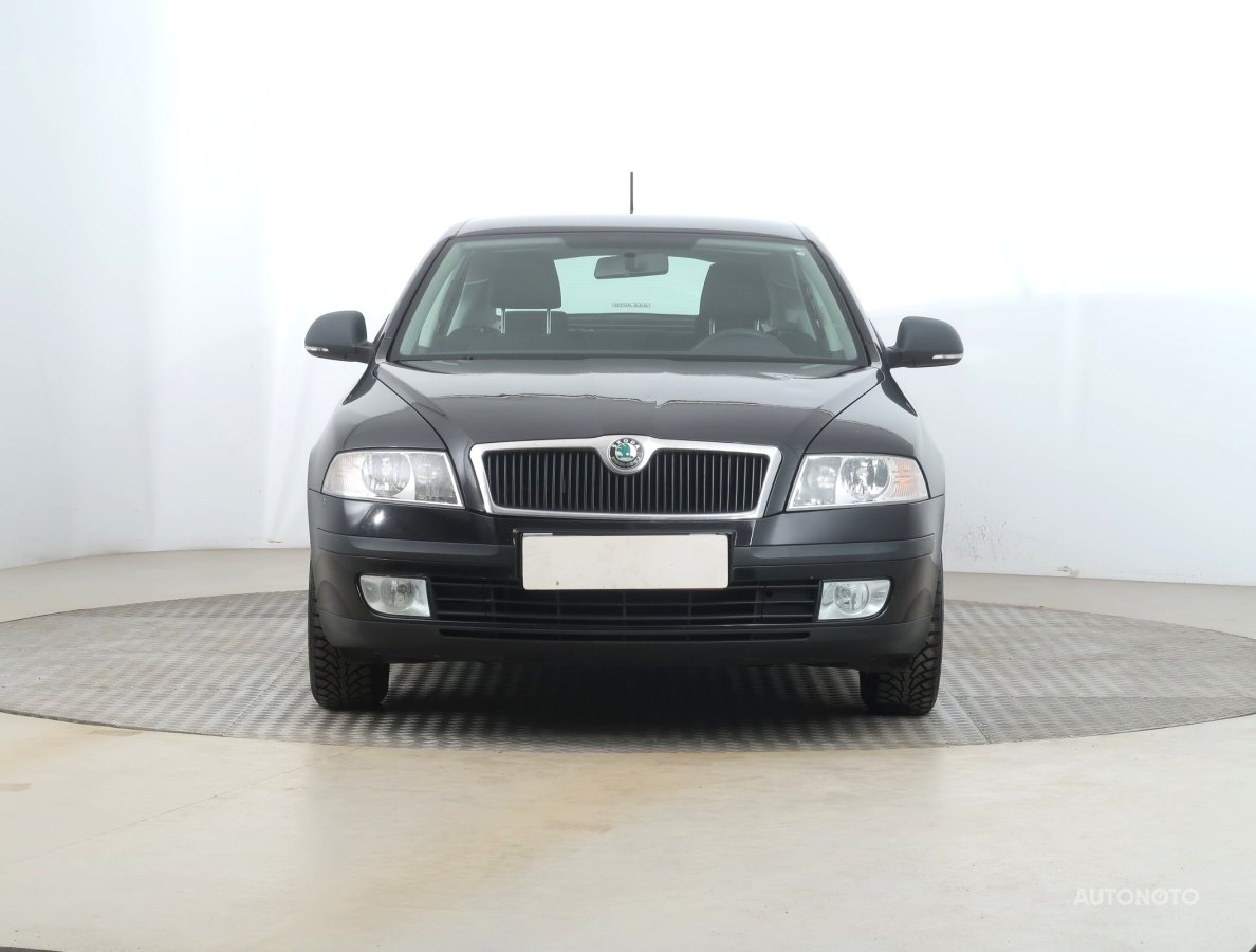 Škoda Octavia, 2012 - pohled č. 2