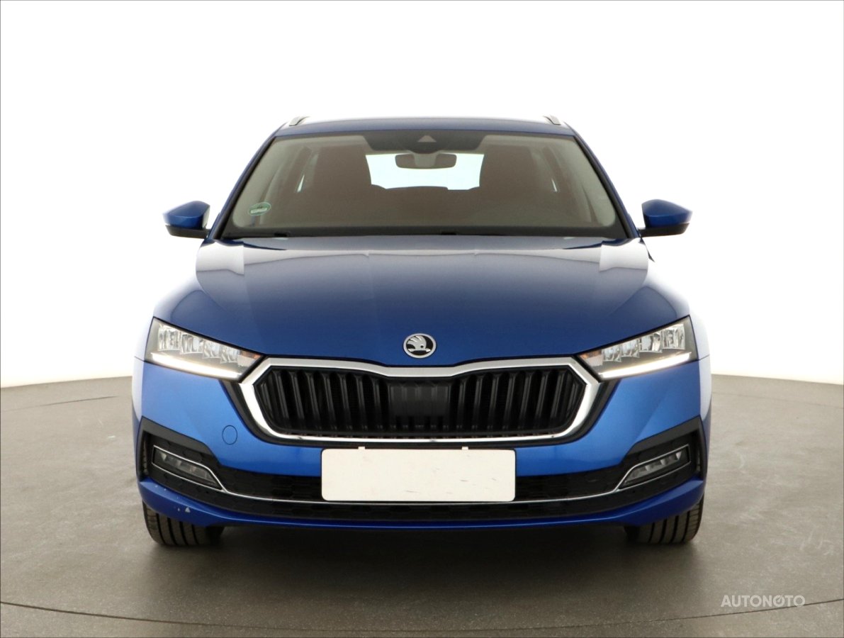Škoda Octavia, 2020 - pohled č. 2