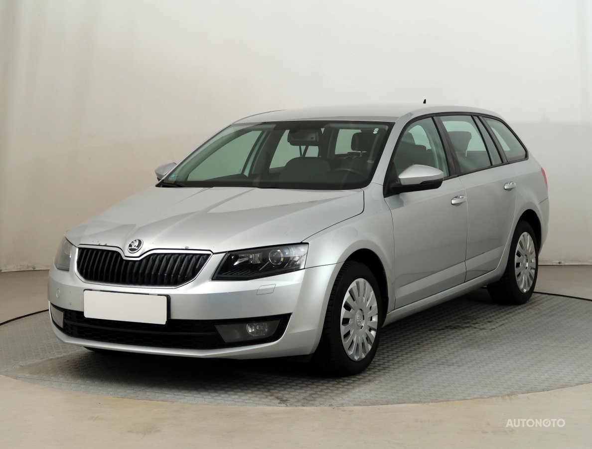 Škoda Octavia, 2015 - pohled č. 3