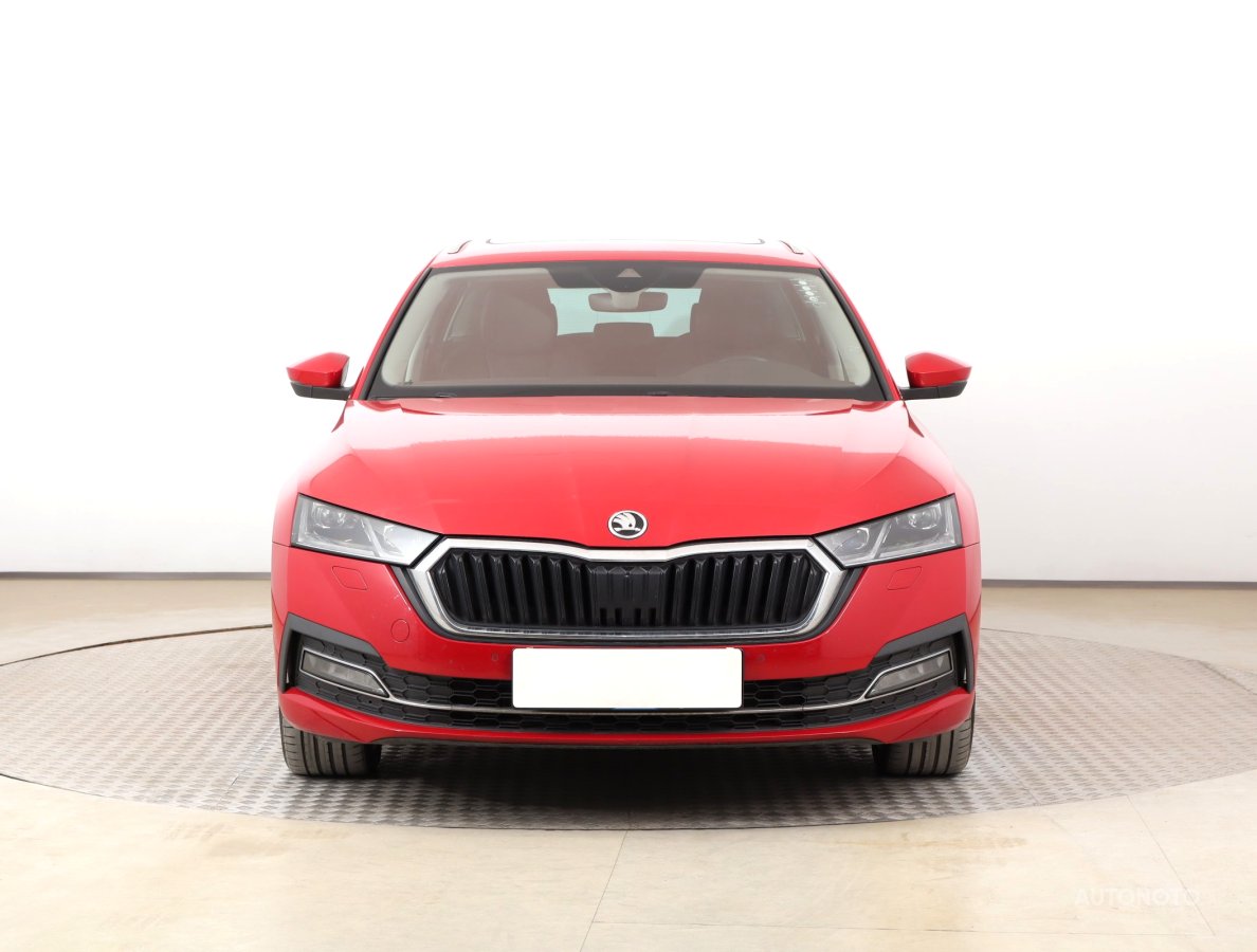 Škoda Octavia, 2020 - pohled č. 2