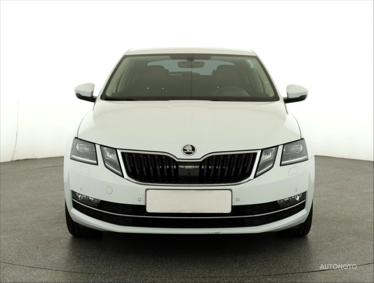 Škoda Octavia, 2018 - pohled č. 2