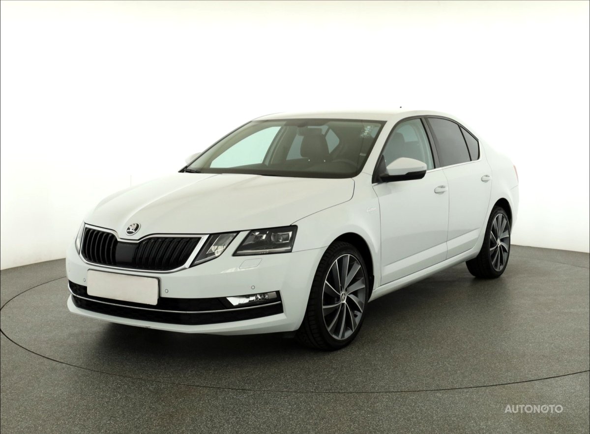 Škoda Octavia, 2018 - pohled č. 3