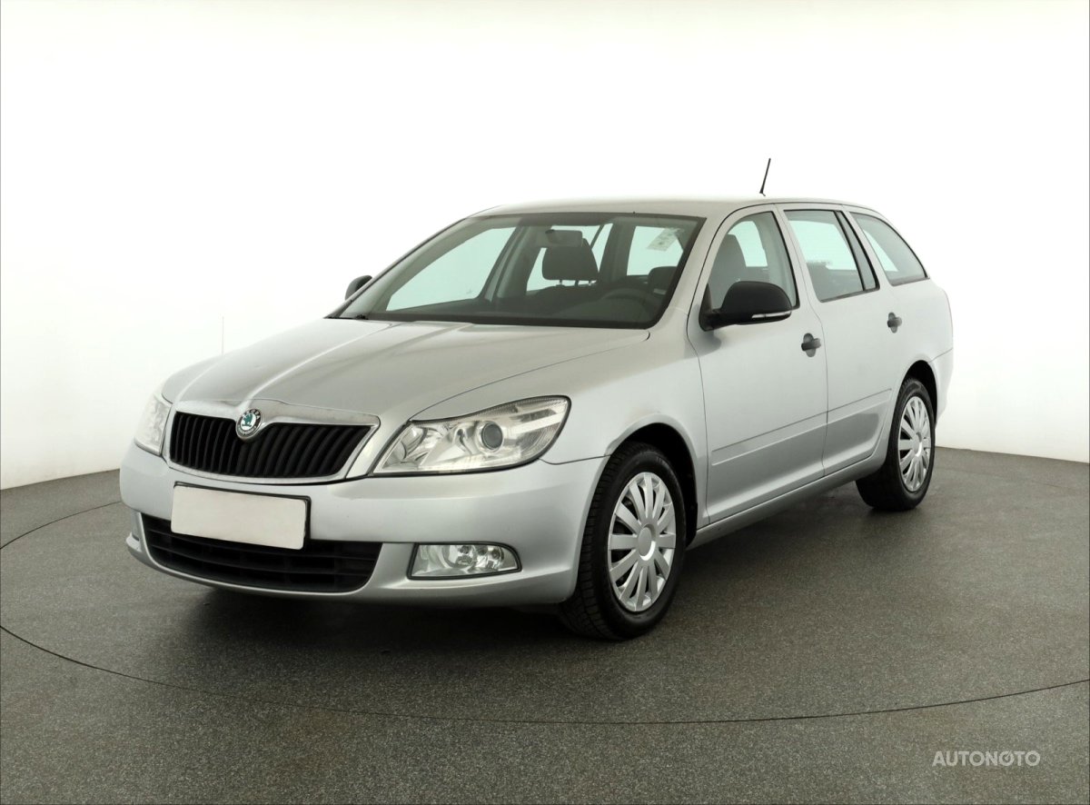Škoda Octavia, 2013 - pohled č. 3