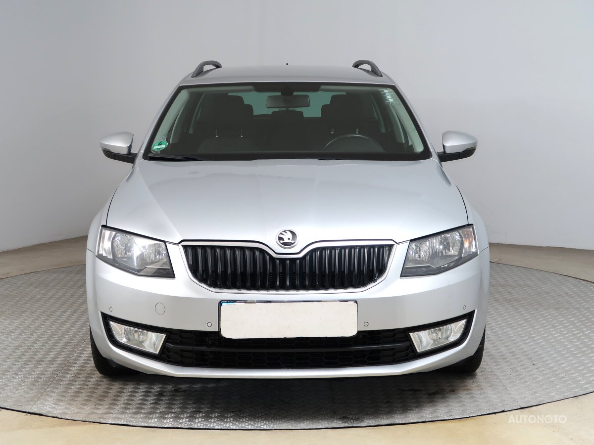 Škoda Octavia, 2014 - pohled č. 2