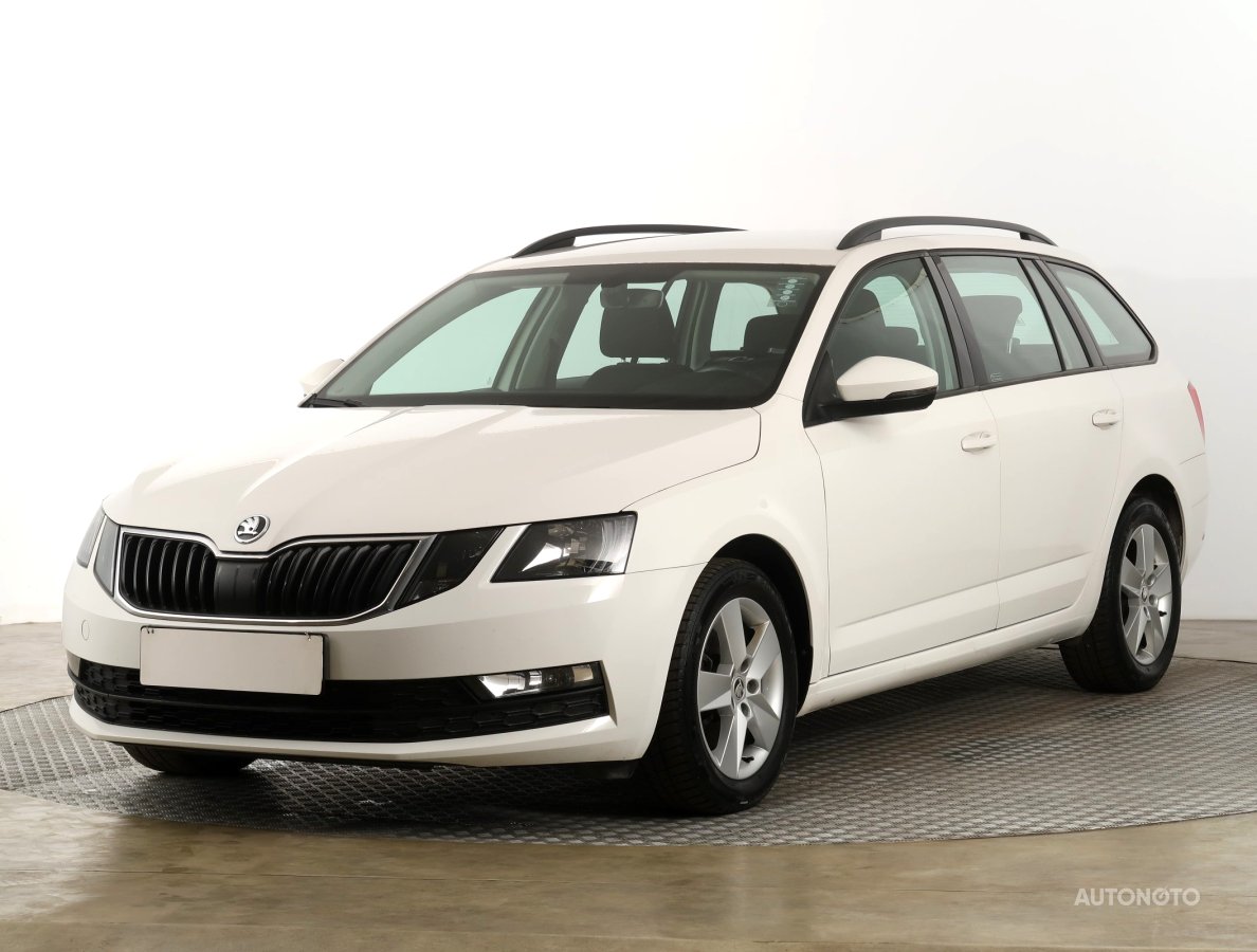 Škoda Octavia, 2019 - pohled č. 3