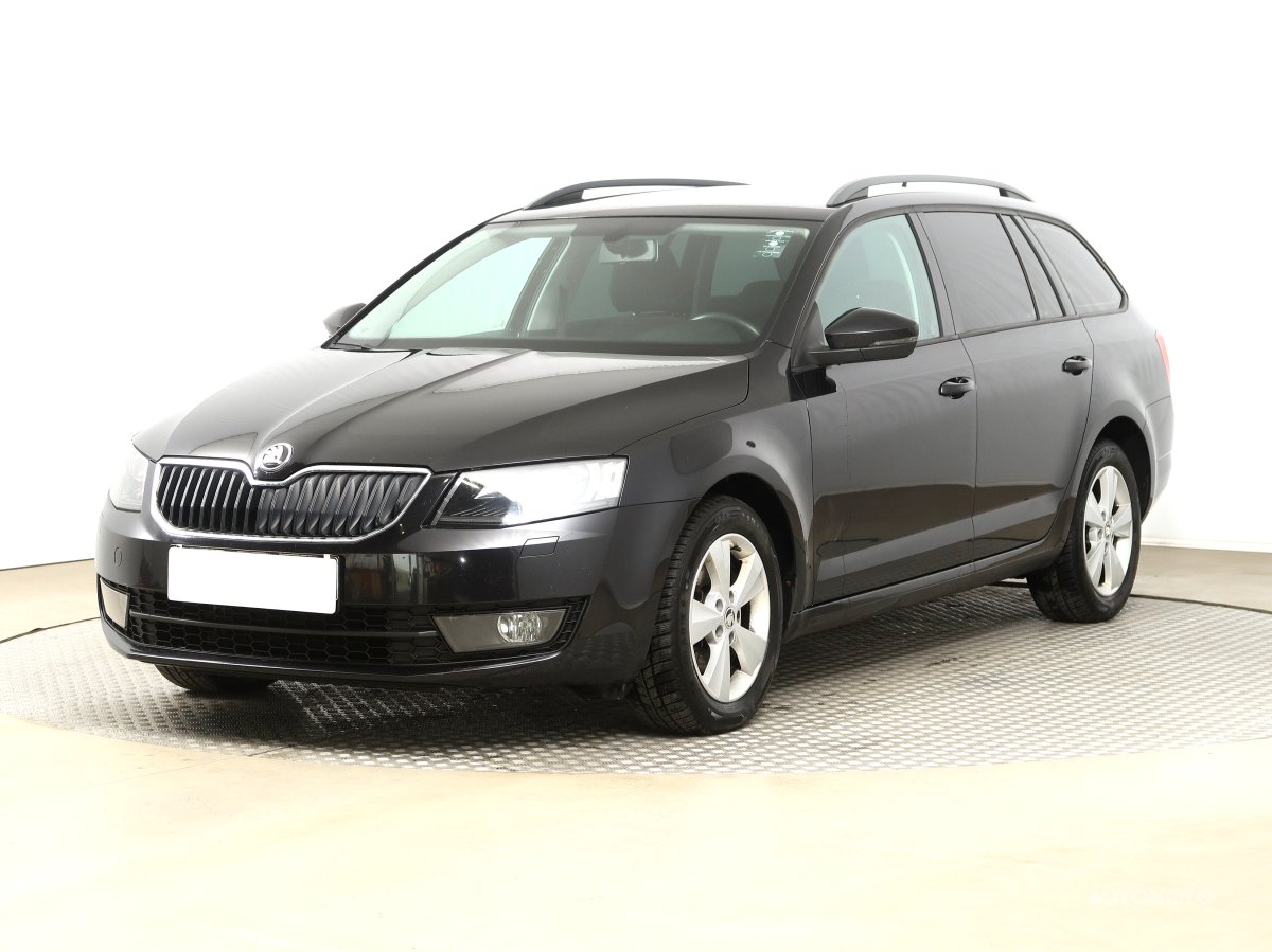 Škoda Octavia, 2015 - pohled č. 3