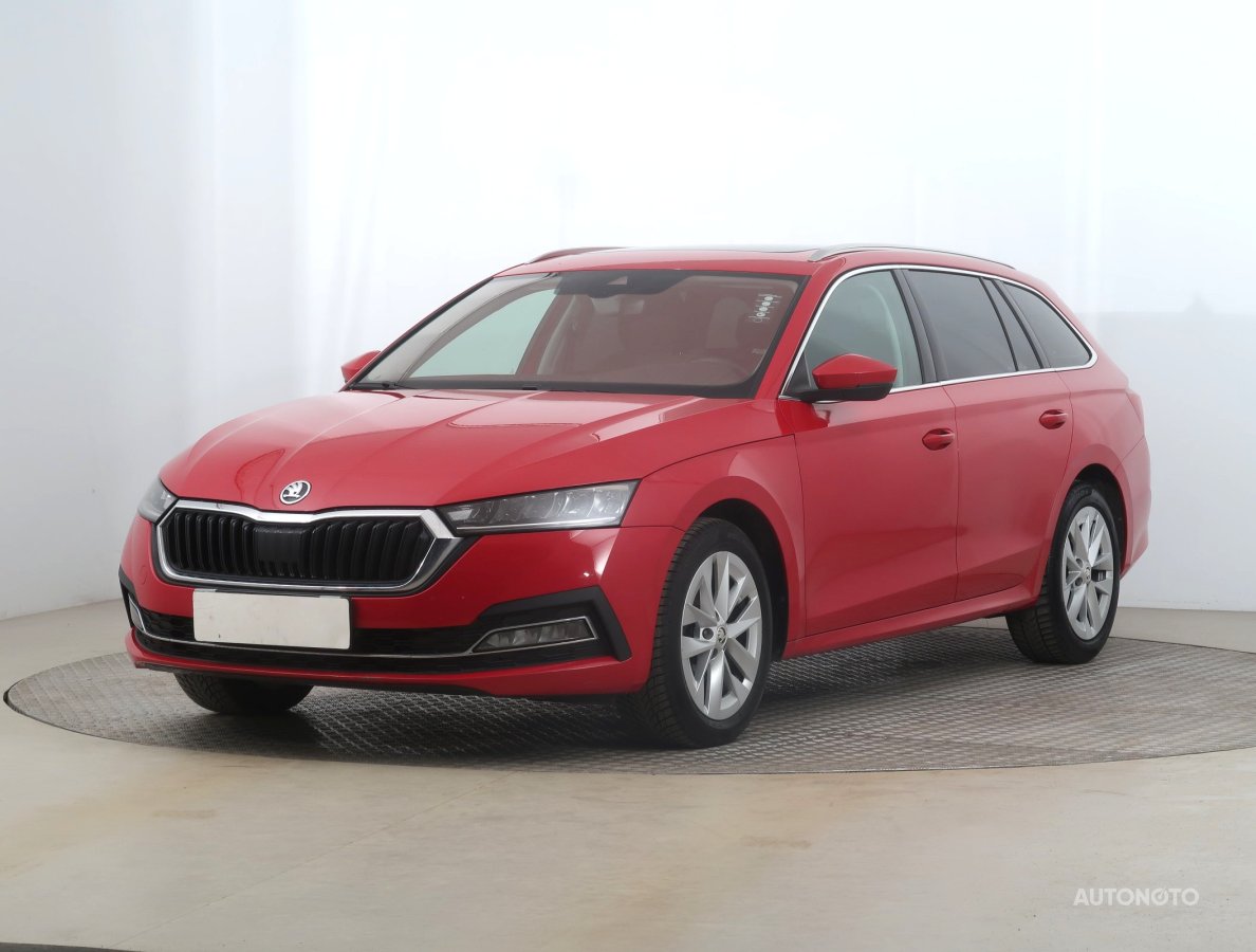 Škoda Octavia, 2022 - pohled č. 3