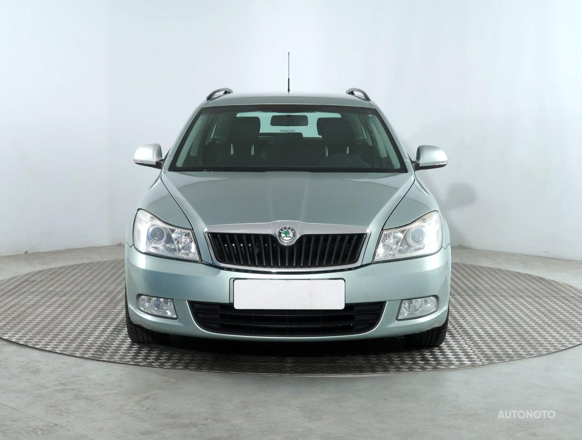 Škoda Octavia, 2009 - pohled č. 2