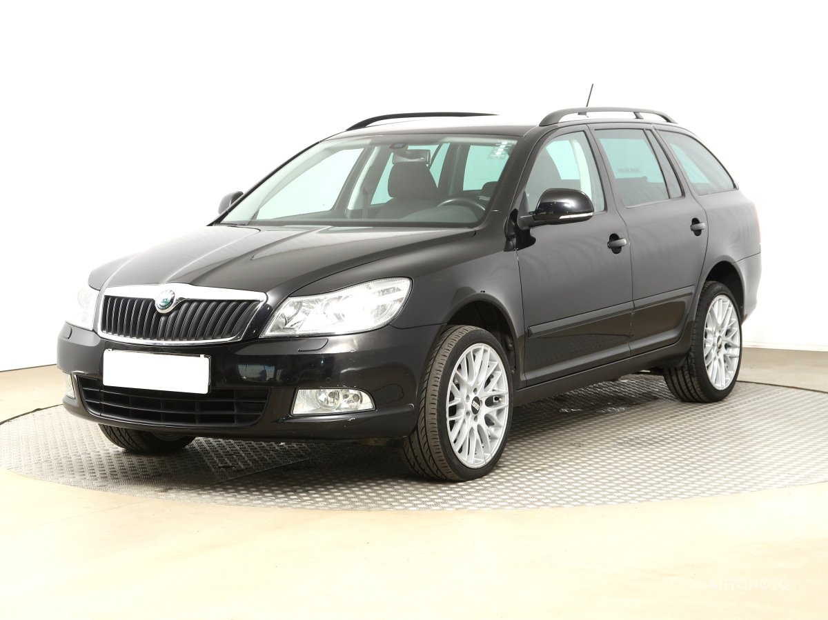 Škoda Octavia, 2013 - pohled č. 3