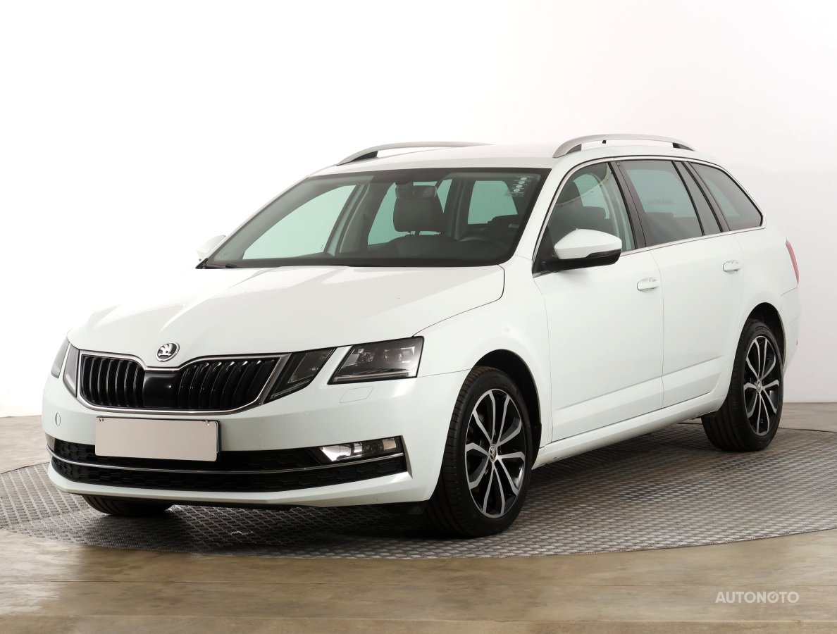 Škoda Octavia, 2019 - pohled č. 3
