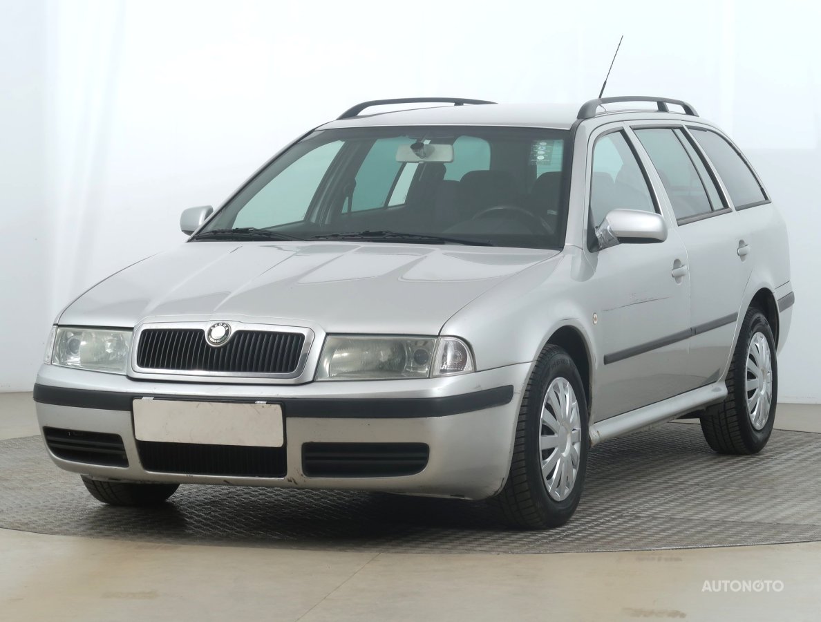 Škoda Octavia, 2004 - pohled č. 3
