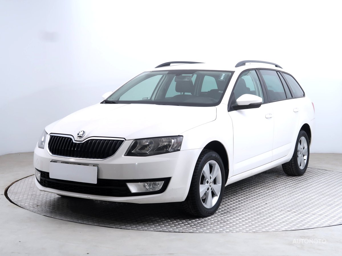 Škoda Octavia, 2015 - pohled č. 3
