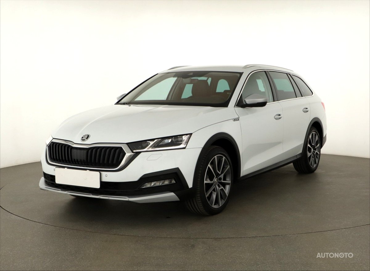 Škoda Octavia, 2022 - pohled č. 3