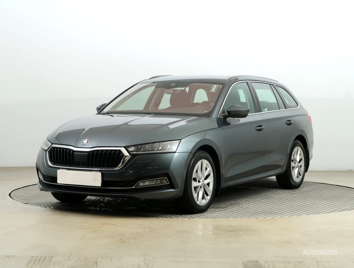 Škoda Octavia, 2021 - pohled č. 3