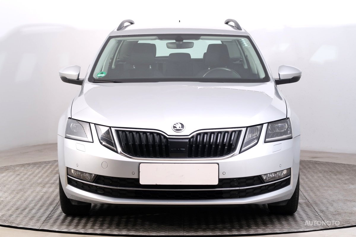 Škoda Octavia, 2017 - pohled č. 2