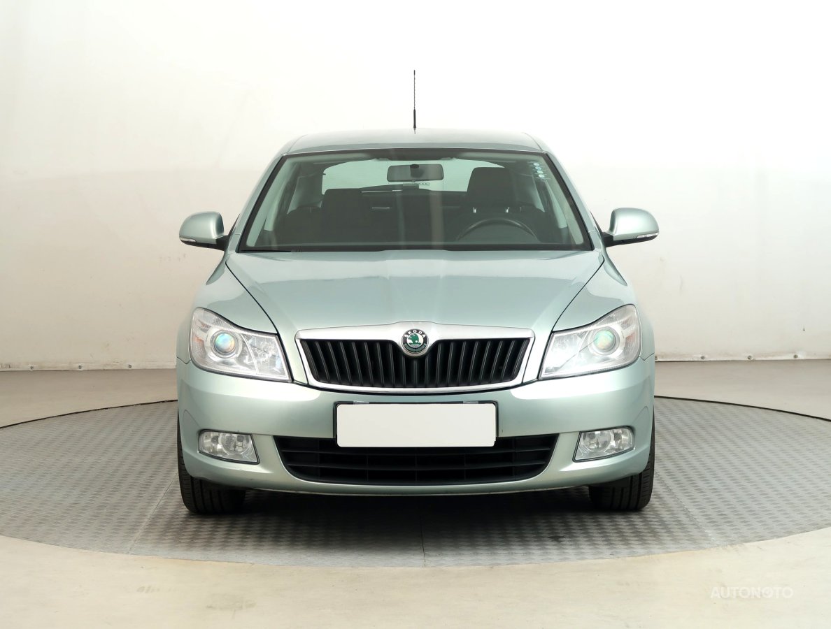 Škoda Octavia, 2011 - pohled č. 2