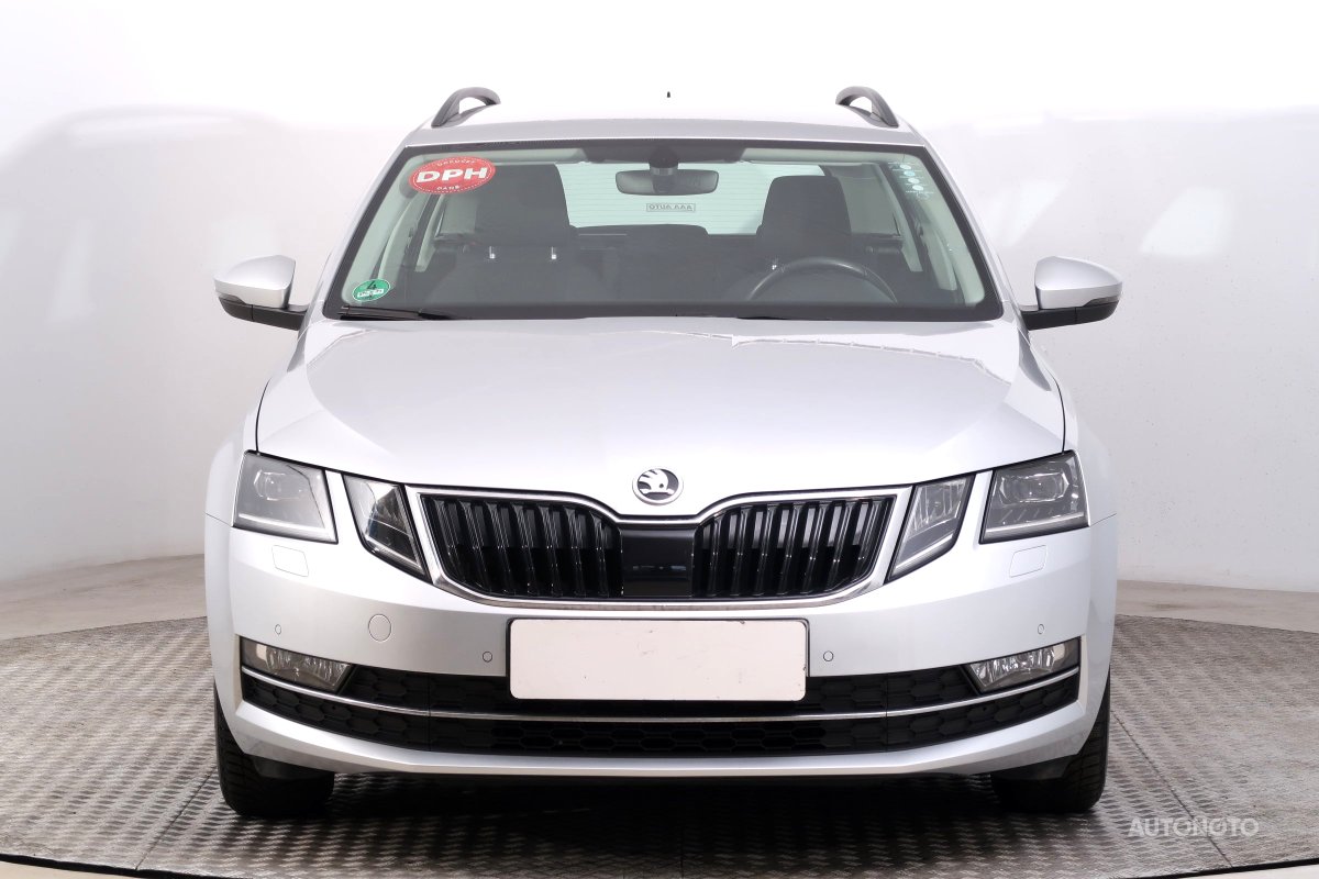 Škoda Octavia, 2018 - pohled č. 2