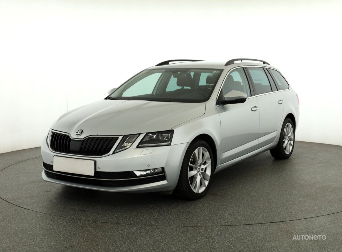 Škoda Octavia, 2018 - pohled č. 3