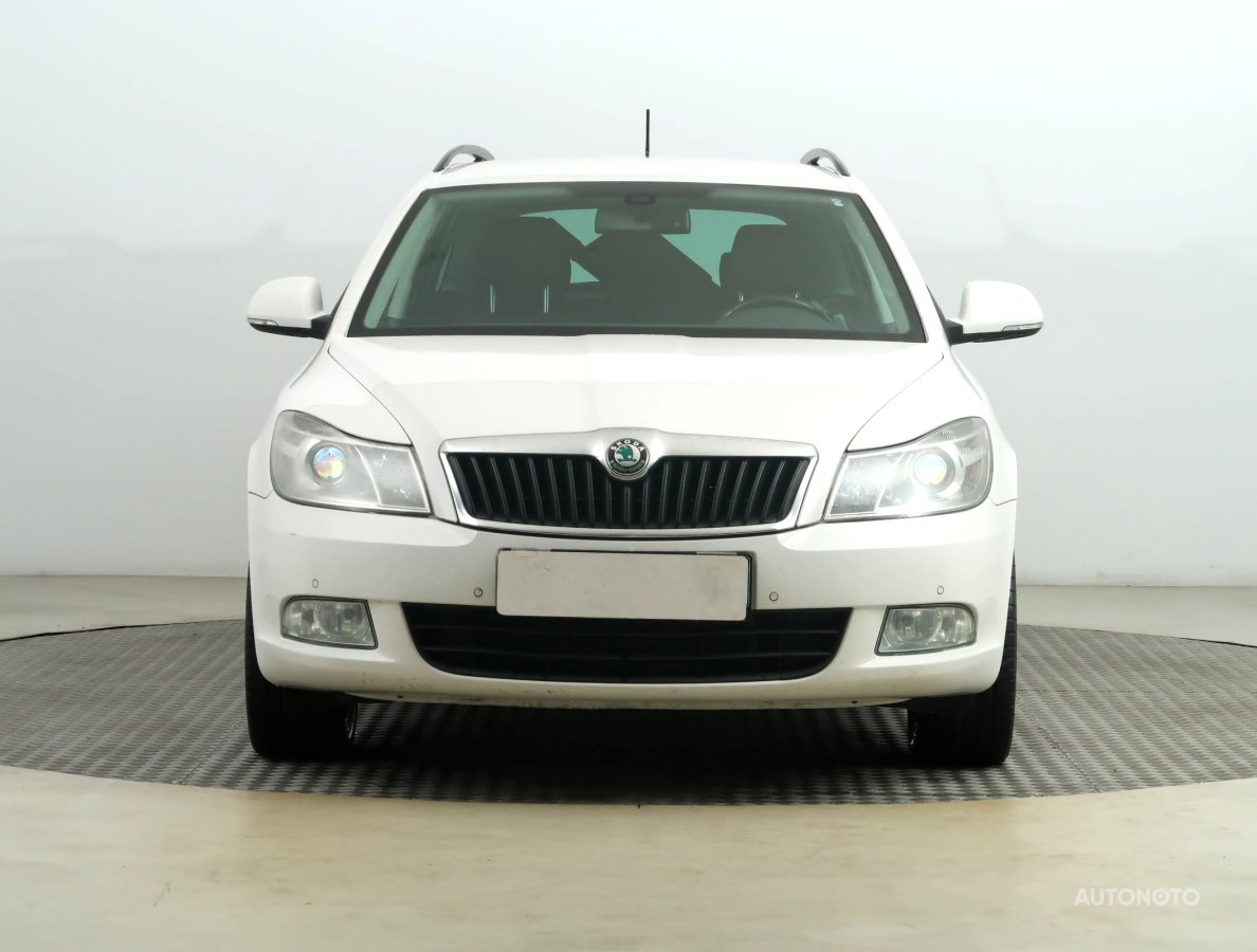 Škoda Octavia, 2012 - pohled č. 2