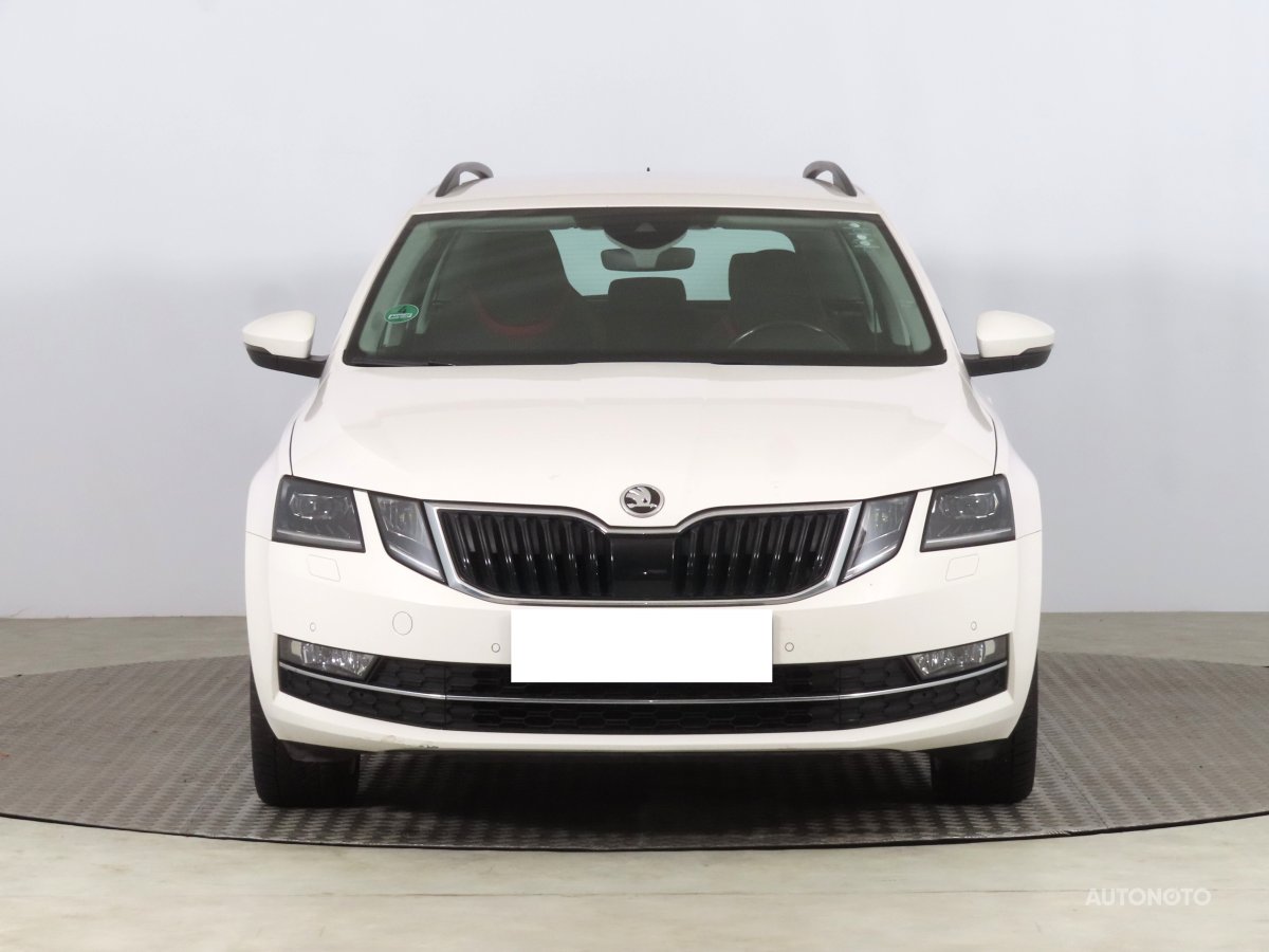Škoda Octavia, 2018 - pohled č. 2