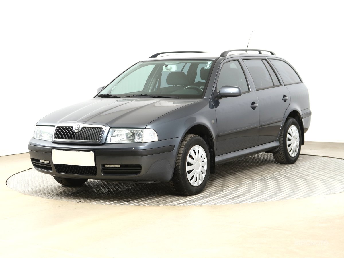Škoda Octavia, 2009 - pohled č. 3