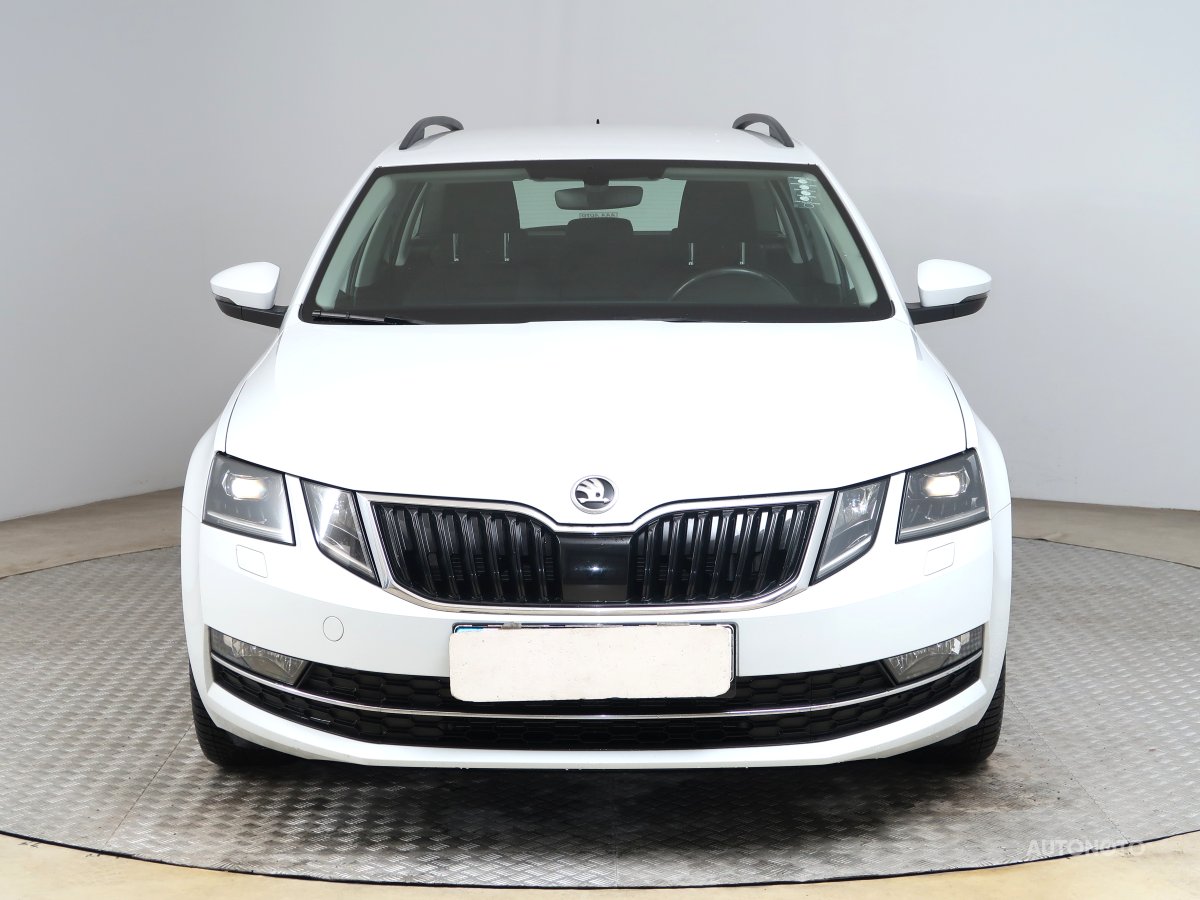Škoda Octavia, 2017 - pohled č. 2