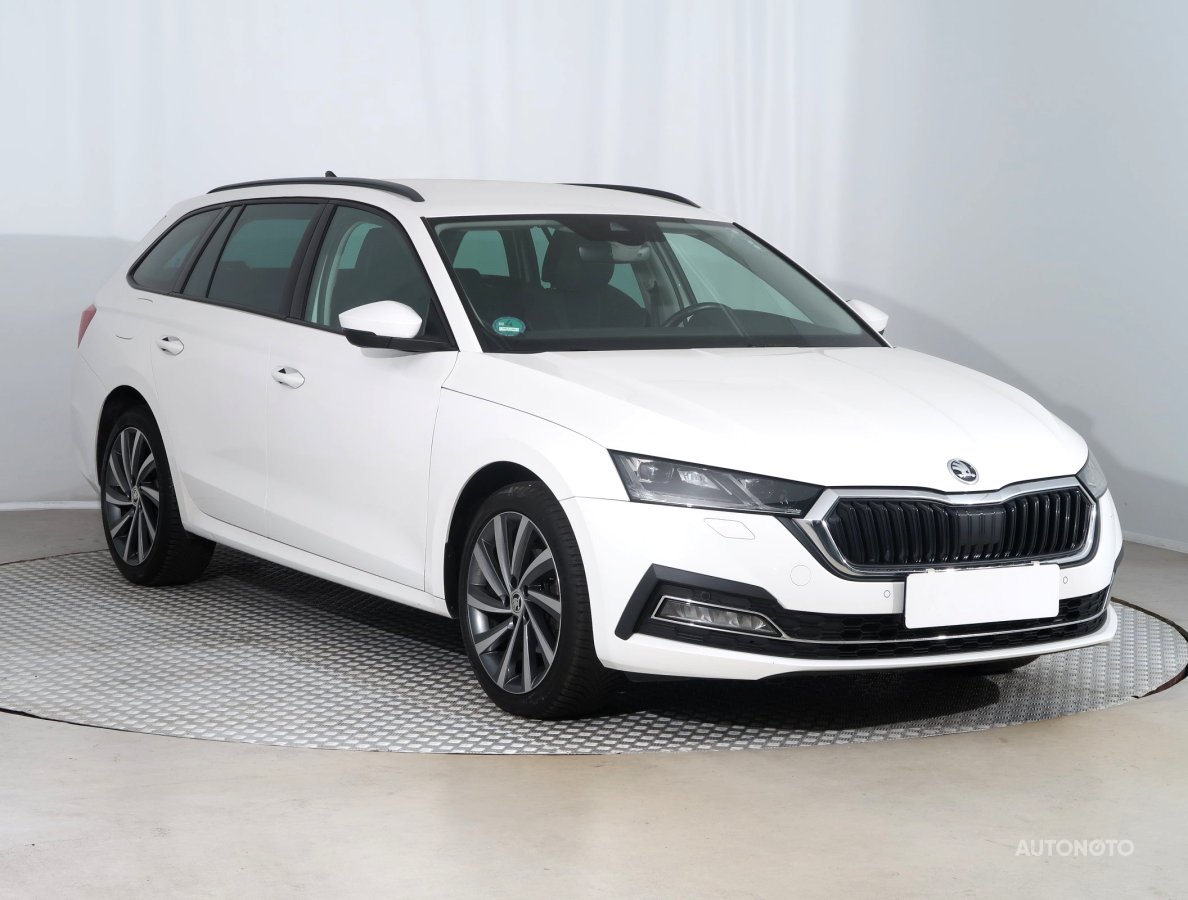 Škoda Octavia, 2020 - celkový pohled