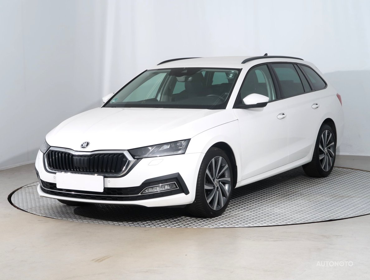 Škoda Octavia, 2020 - pohled č. 3