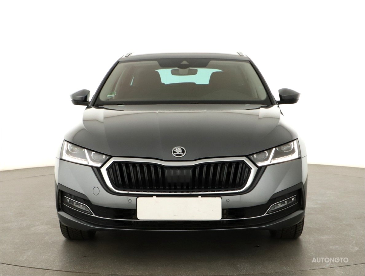 Škoda Octavia, 2024 - pohled č. 2