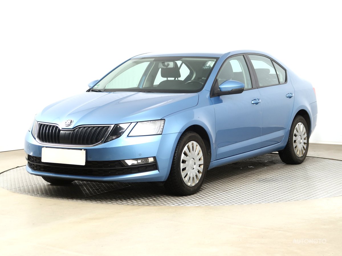 Škoda Octavia, 2018 - pohled č. 3