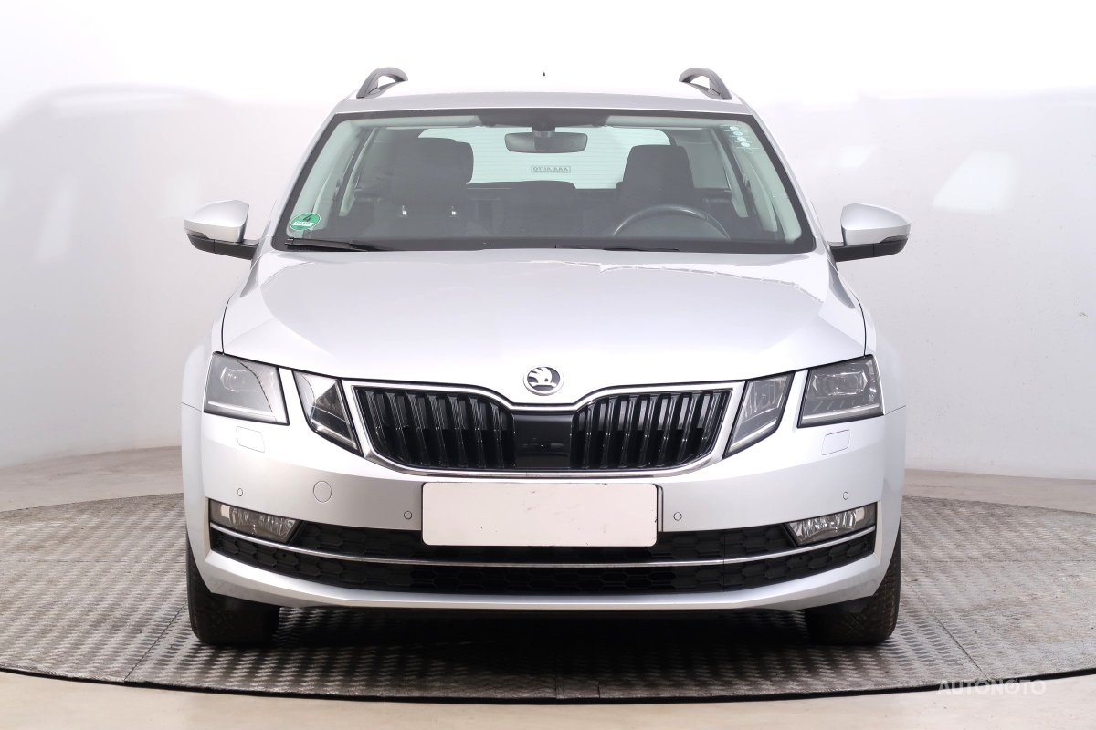 Škoda Octavia, 2017 - pohled č. 2