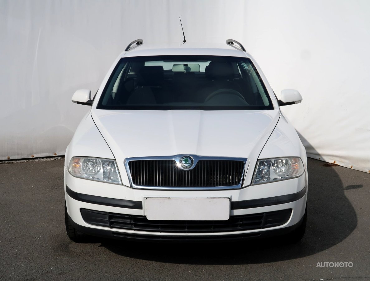 Škoda Octavia, 2008 - pohled č. 2