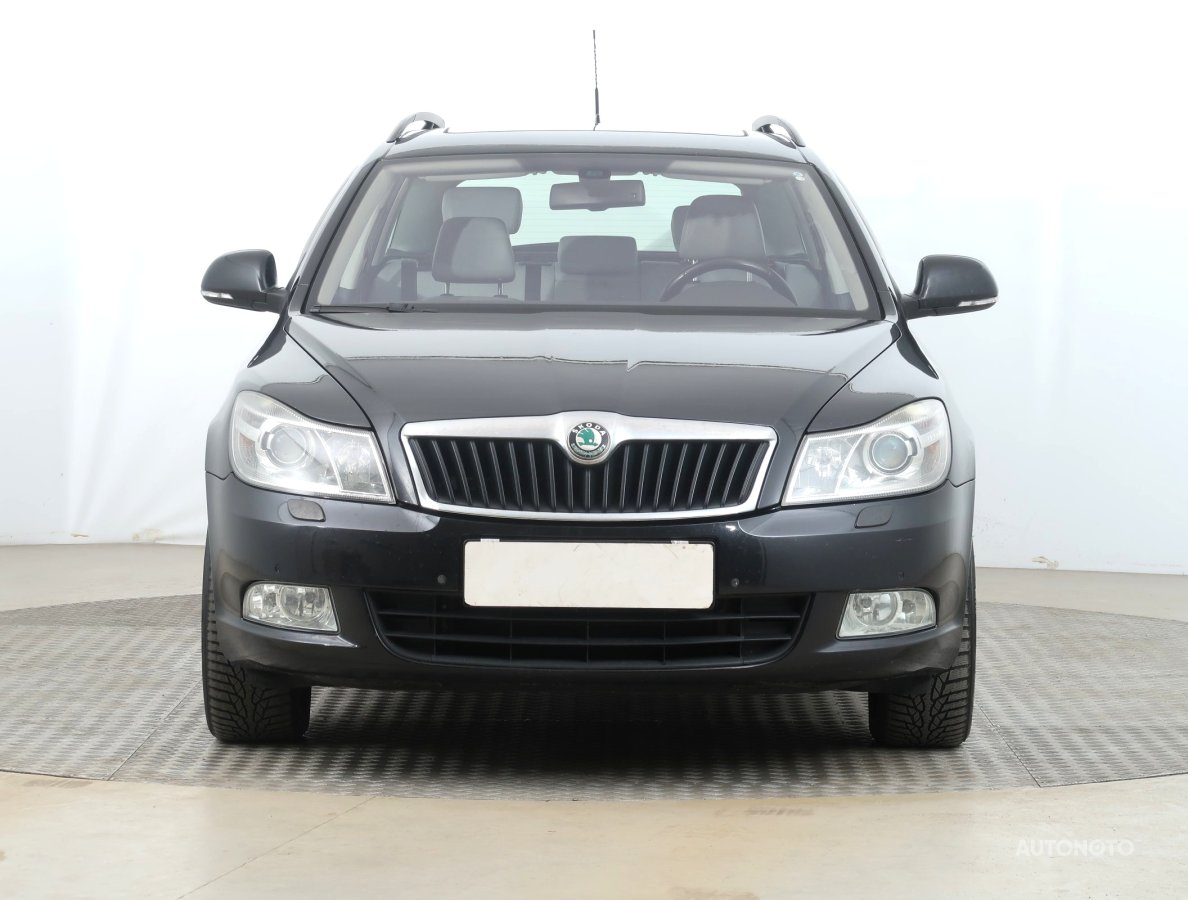 Škoda Octavia, 2011 - pohled č. 2