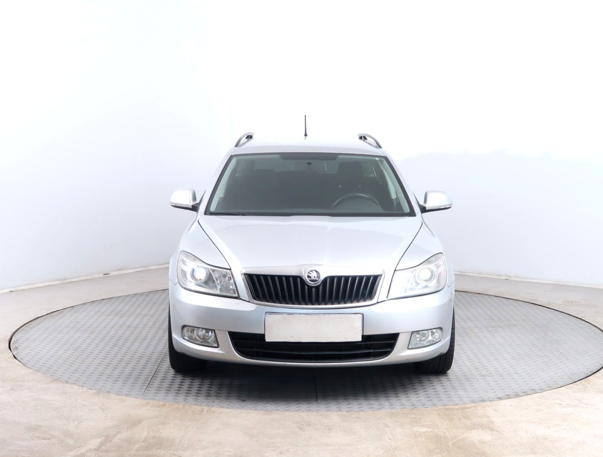 Škoda Octavia, 2012 - pohled č. 2