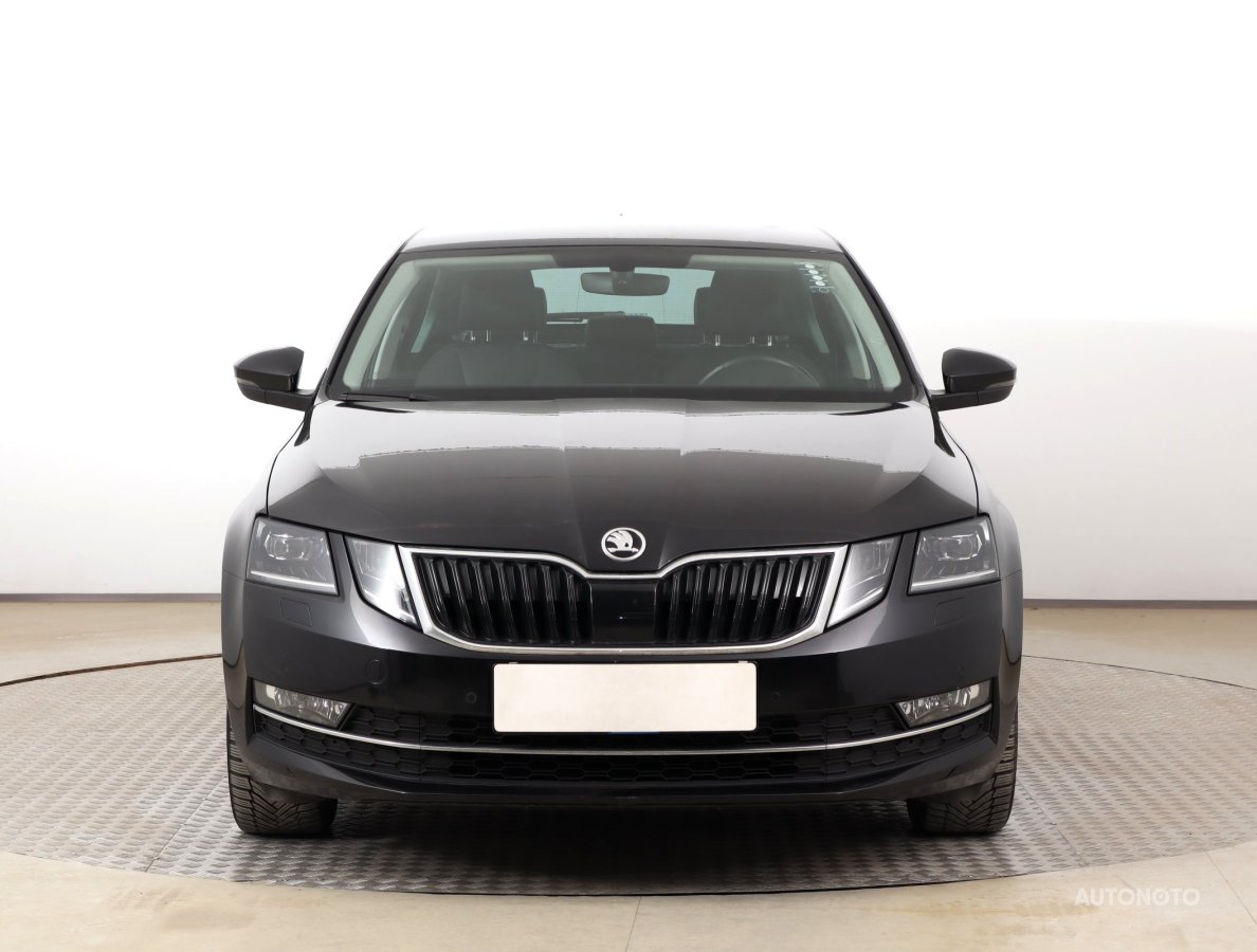 Škoda Octavia, 2020 - pohled č. 2
