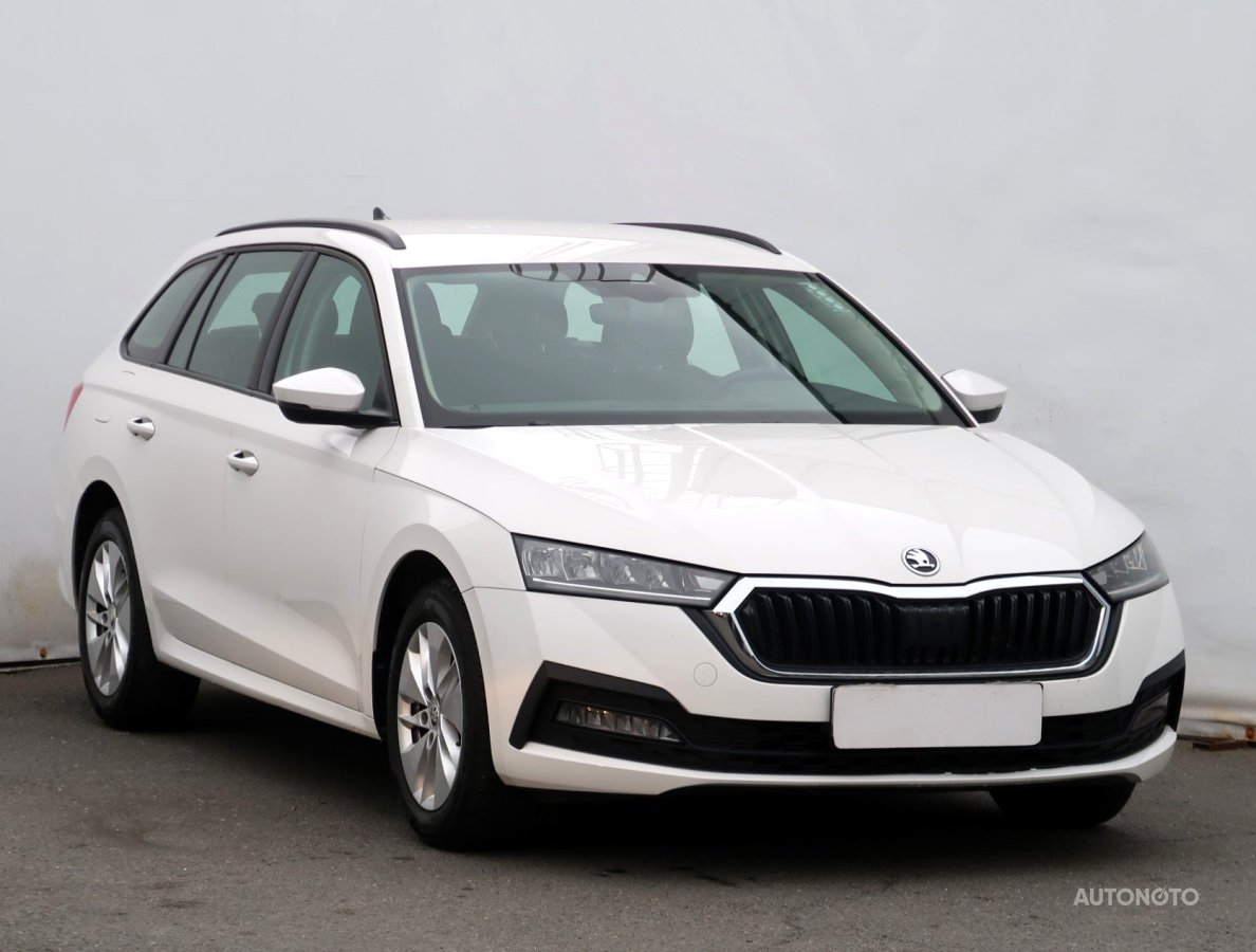 Škoda Octavia, 2022 - celkový pohled