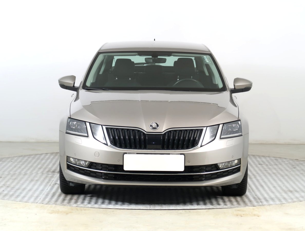 Škoda Octavia, 2018 - pohled č. 2