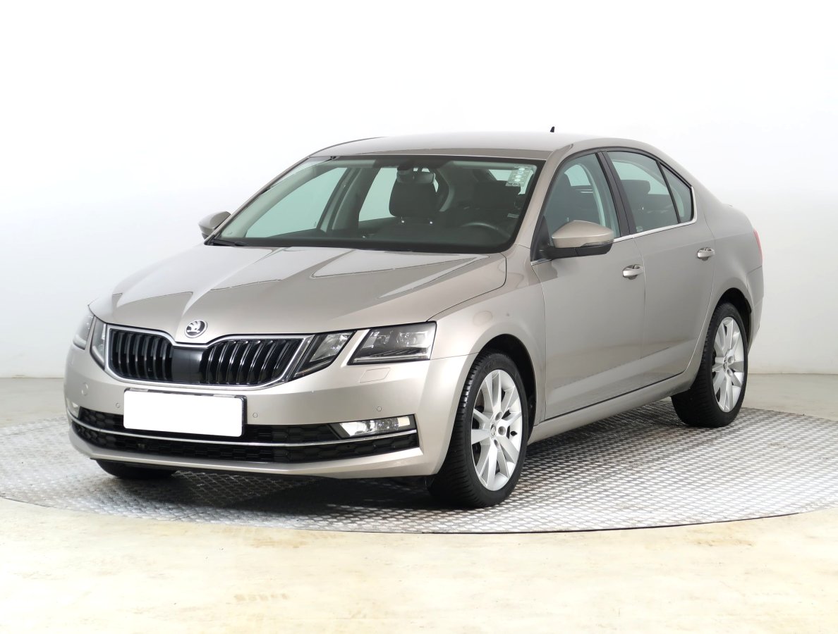 Škoda Octavia, 2018 - pohled č. 3