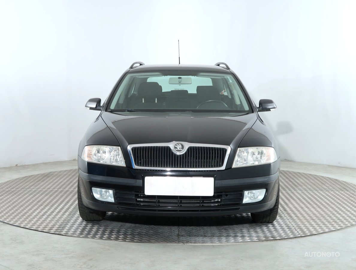 Škoda Octavia, 2008 - pohled č. 2