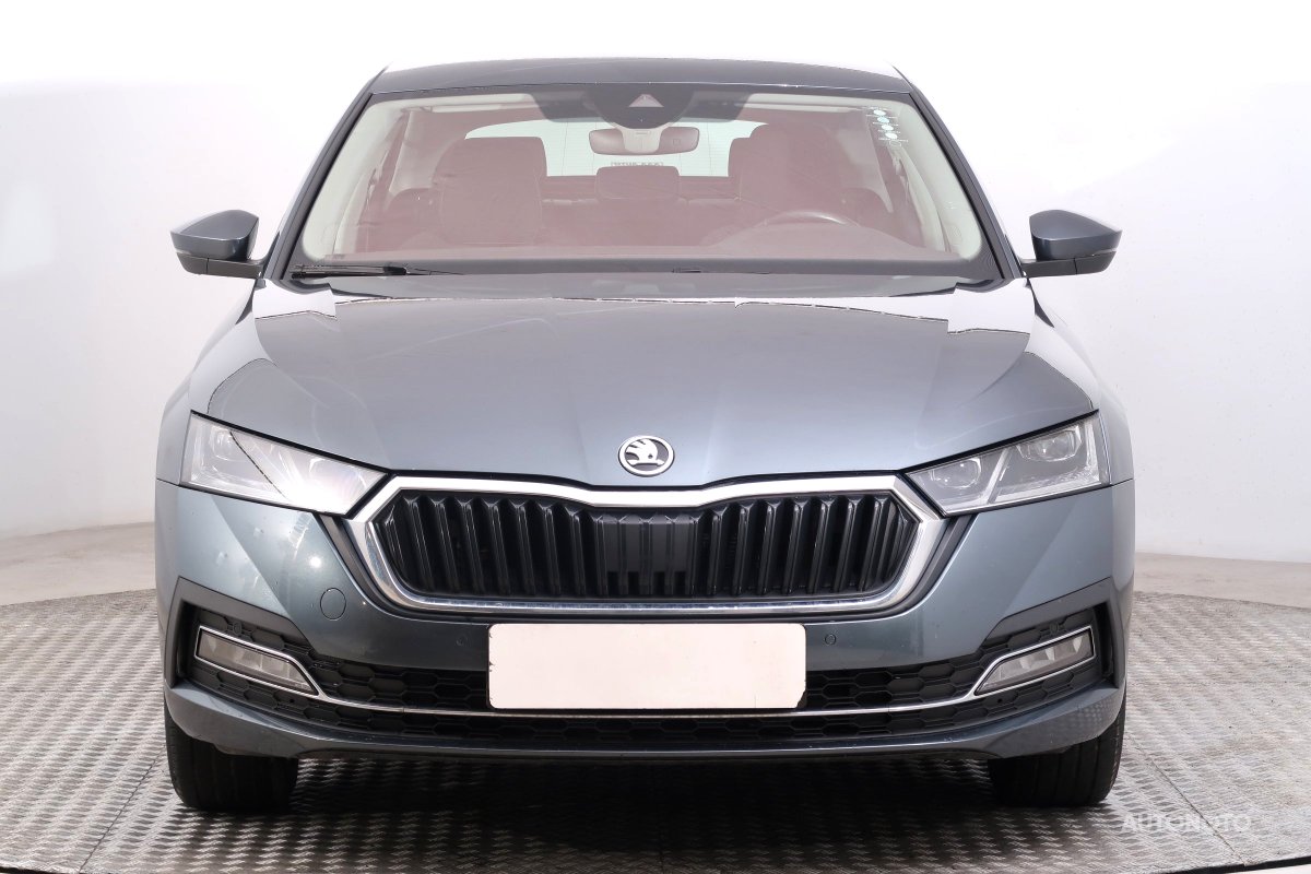 Škoda Octavia, 2021 - pohled č. 2