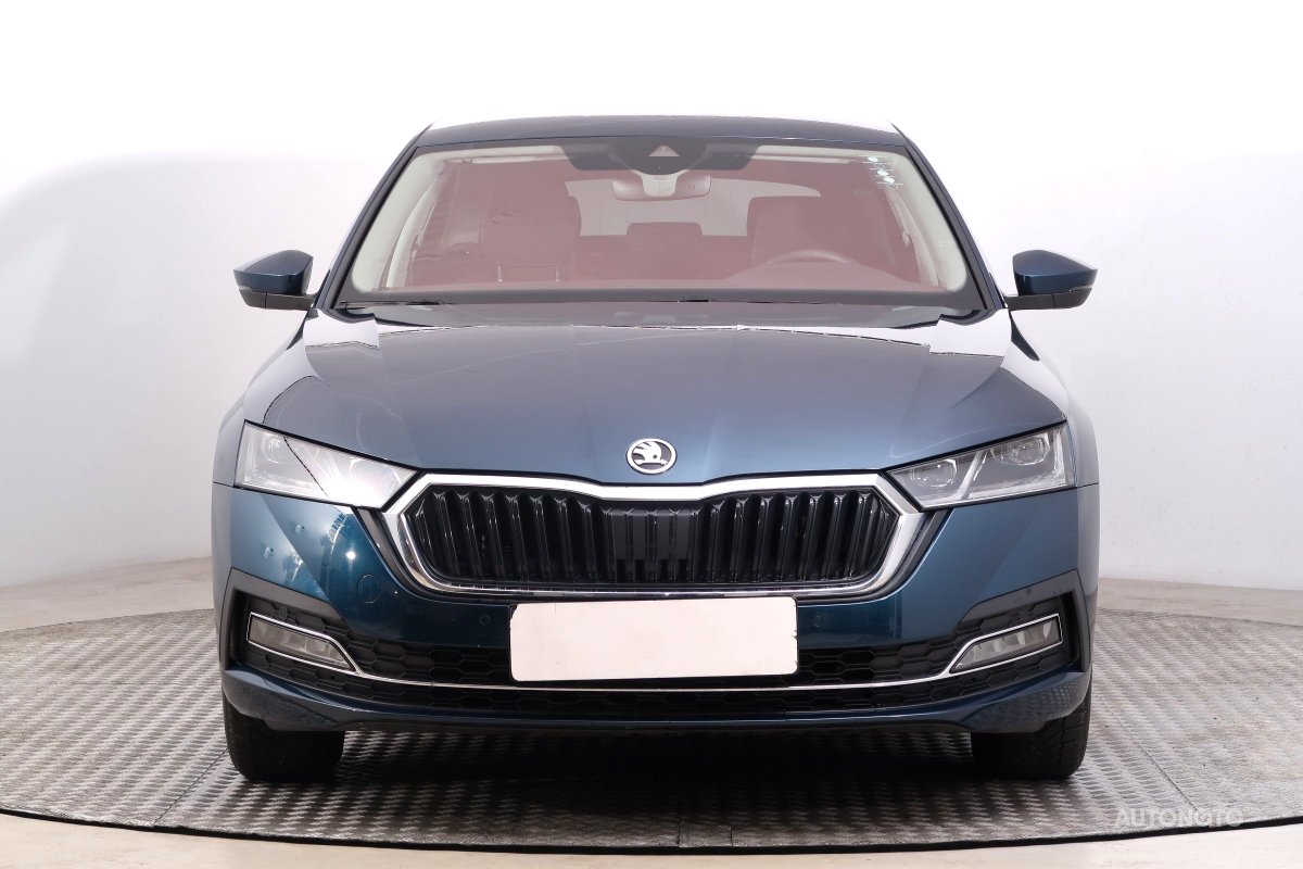Škoda Octavia, 2020 - pohled č. 2