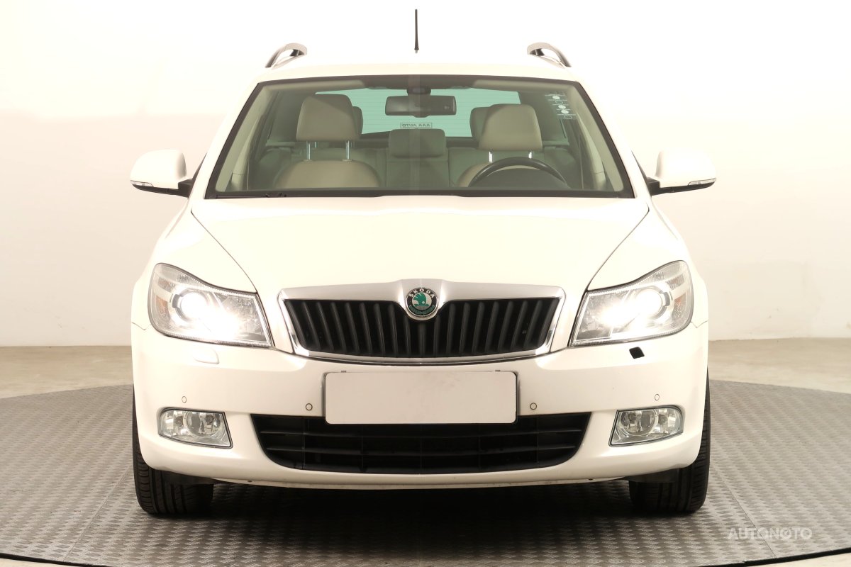 Škoda Octavia, 2011 - pohled č. 2