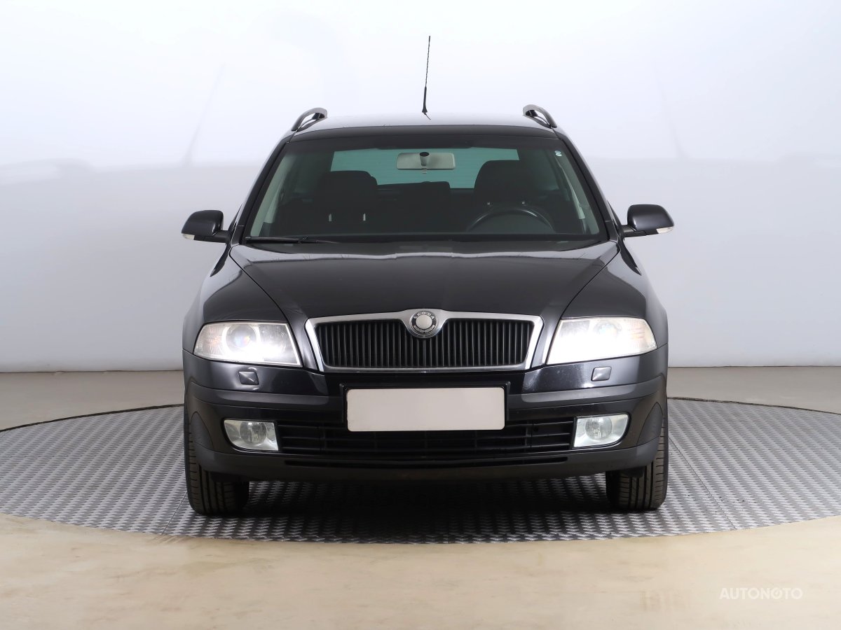 Škoda Octavia, 2008 - pohled č. 2