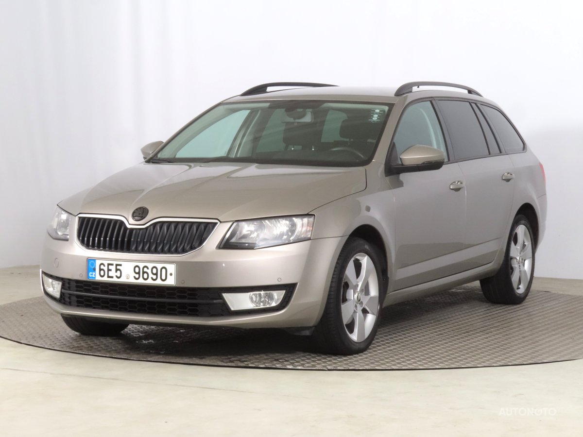 Škoda Octavia, 2015 - pohled č. 3
