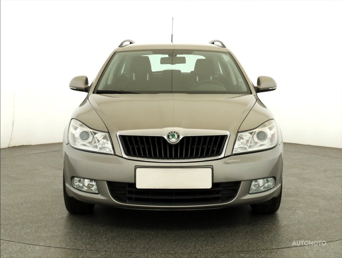 Škoda Octavia, 2010 - pohled č. 2