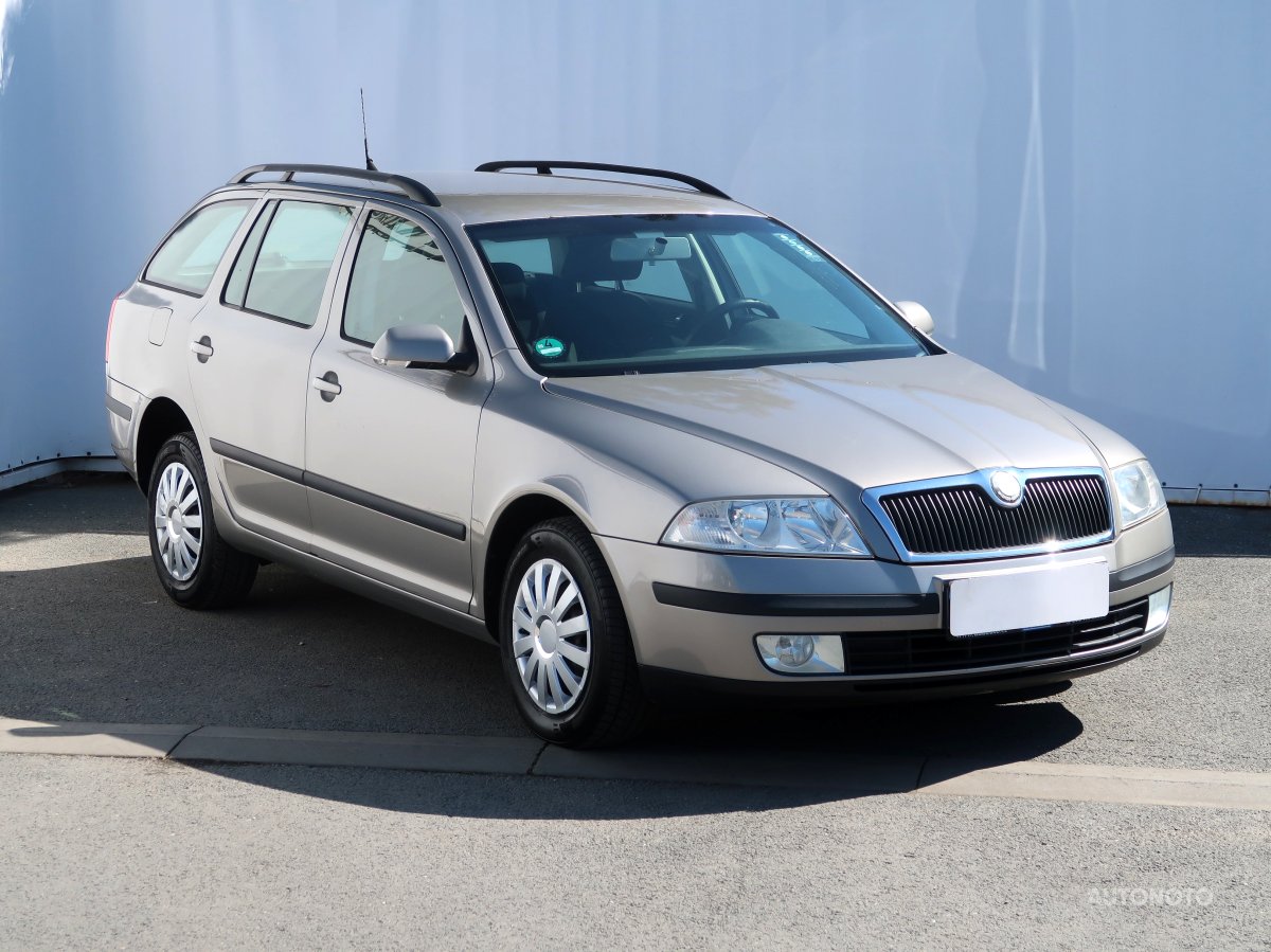 Škoda Octavia, 2008 - celkový pohled
