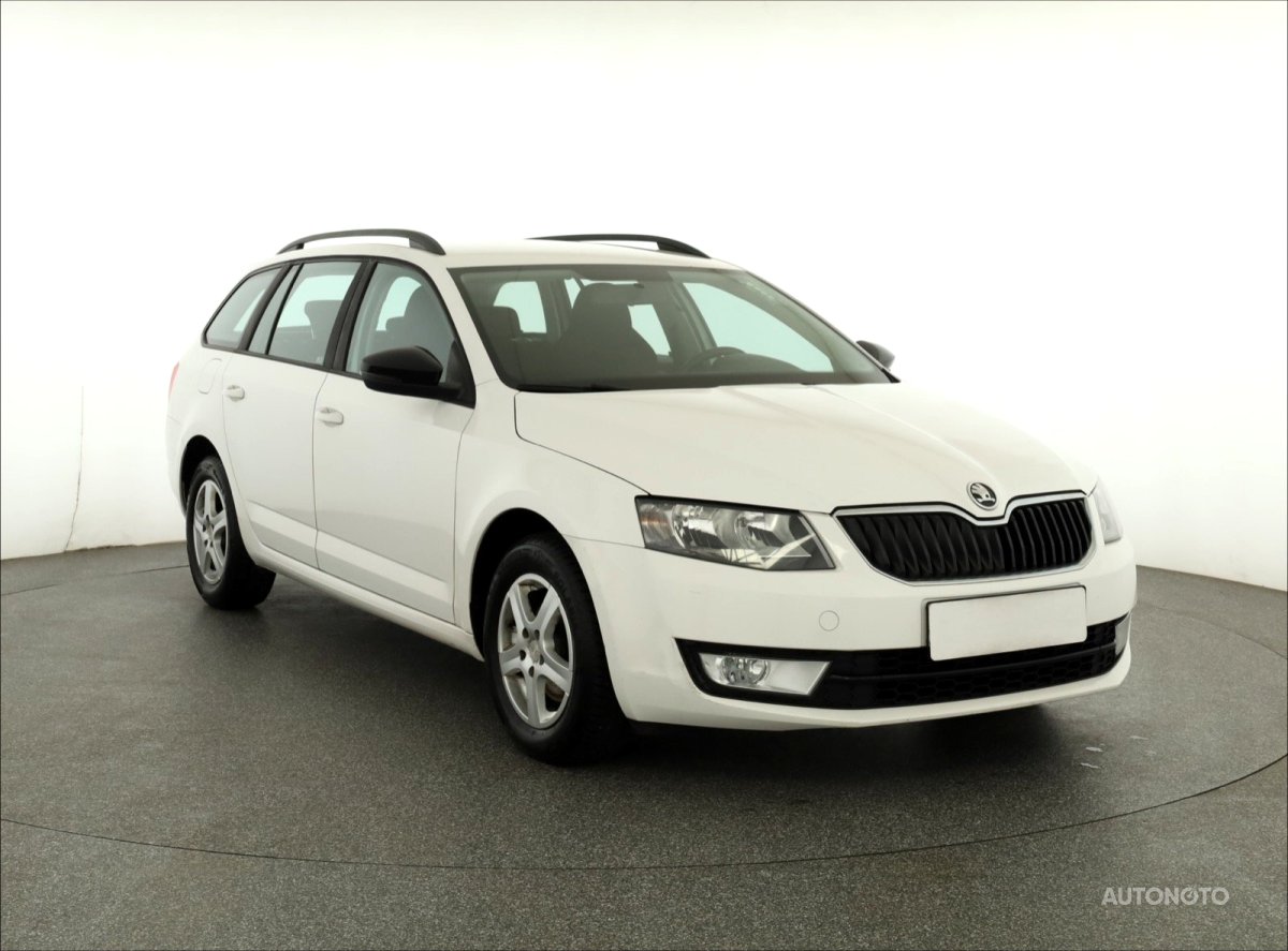Škoda Octavia, 2013 - celkový pohled